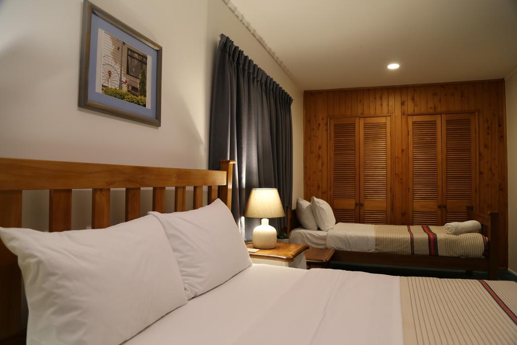Papakura Motor Lodge & Motel Exterior photo