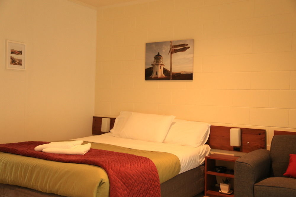 Papakura Motor Lodge & Motel Exterior photo