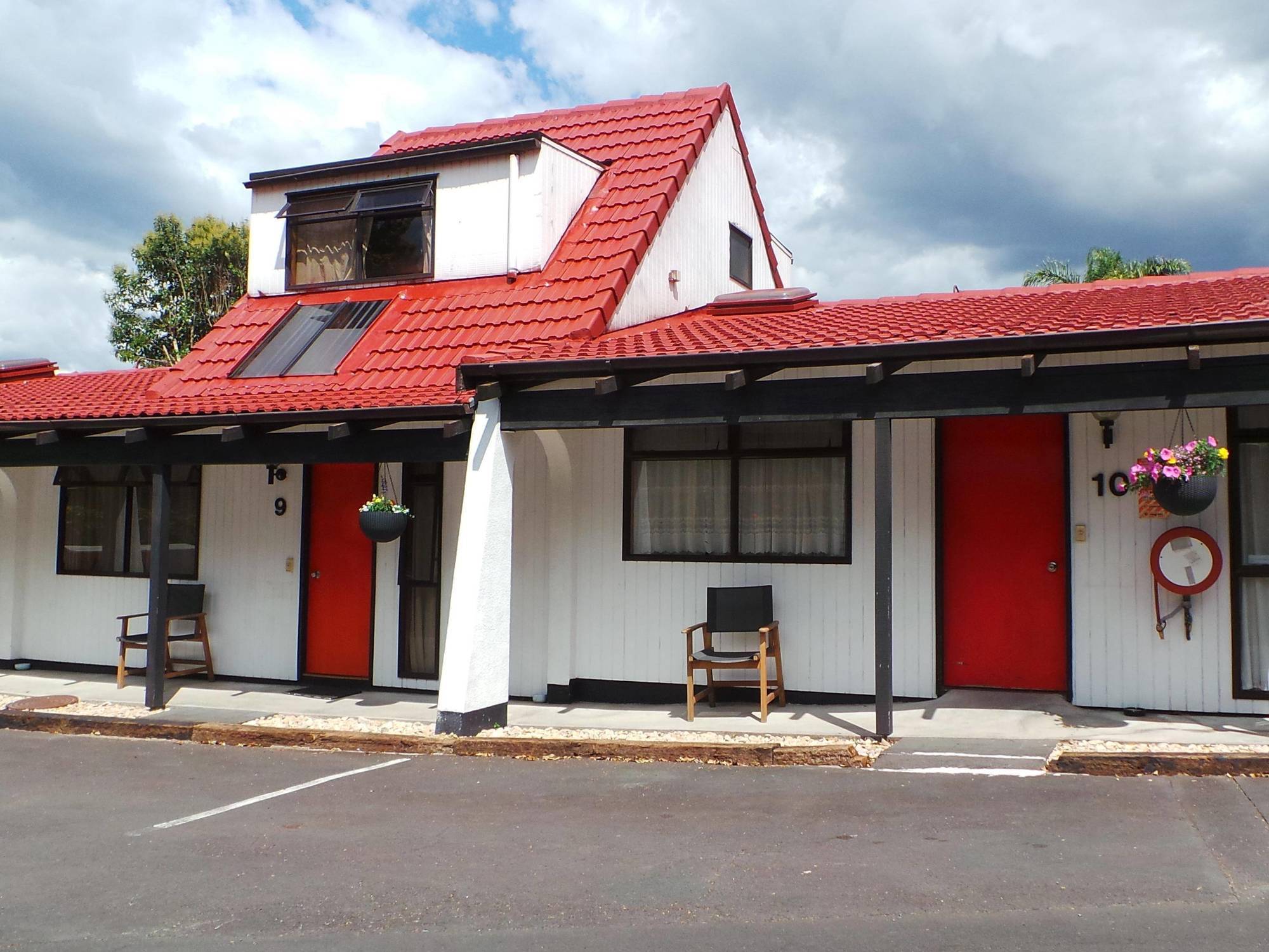 Papakura Motor Lodge & Motel Exterior photo
